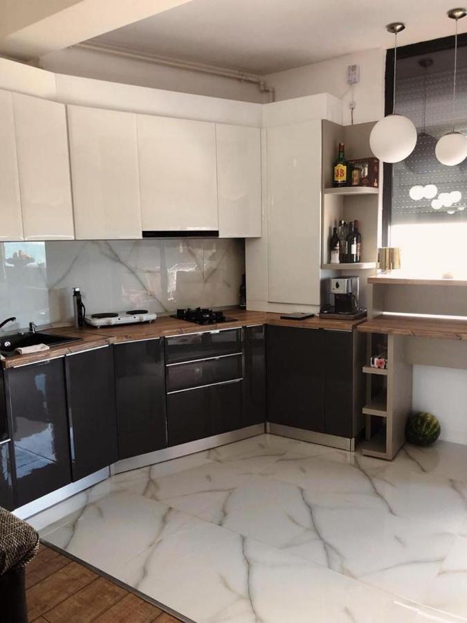 Lavand Eighteen 3 Navodari Exterior photo