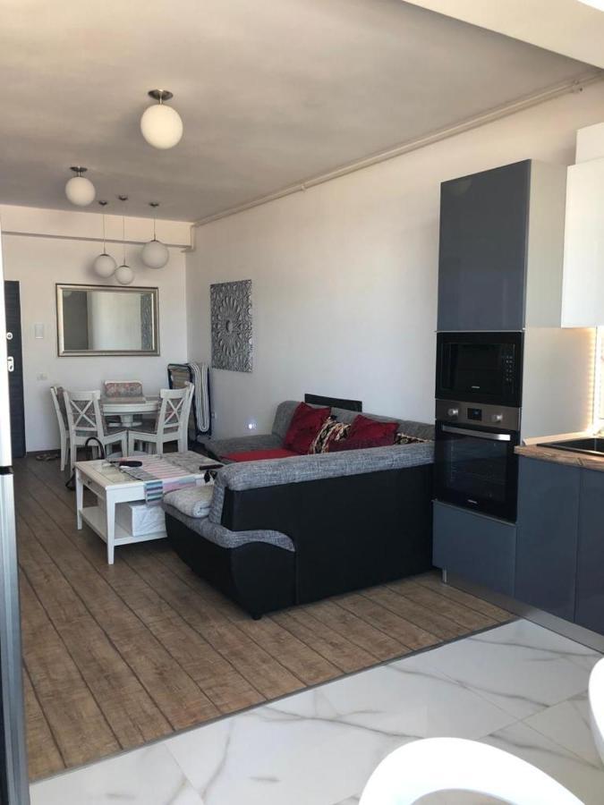 Lavand Eighteen 3 Navodari Exterior photo