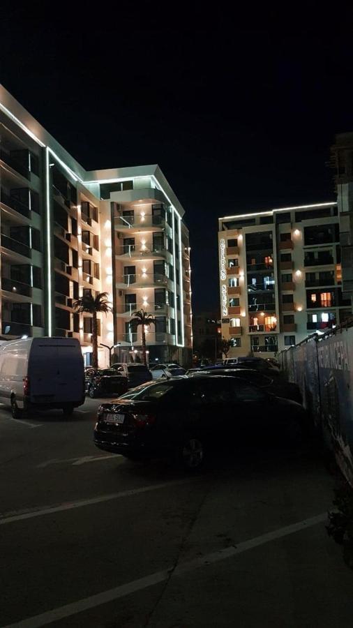 Lavand Eighteen 3 Navodari Exterior photo