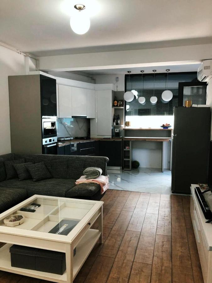 Lavand Eighteen 3 Navodari Exterior photo