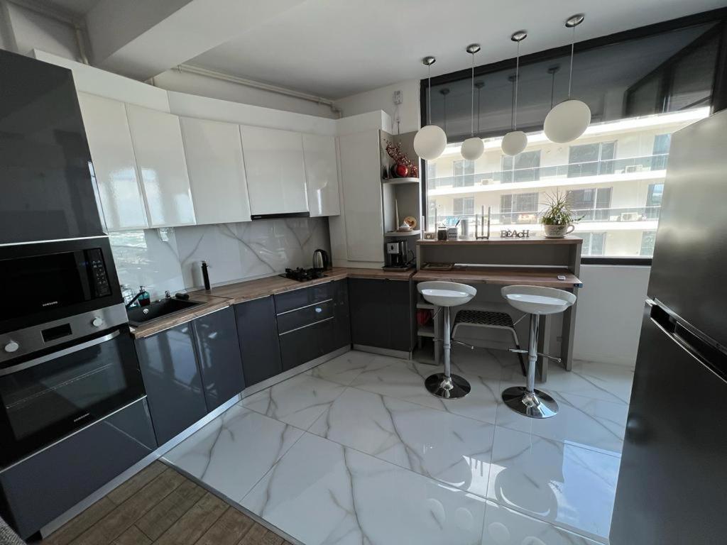 Lavand Eighteen 3 Navodari Exterior photo