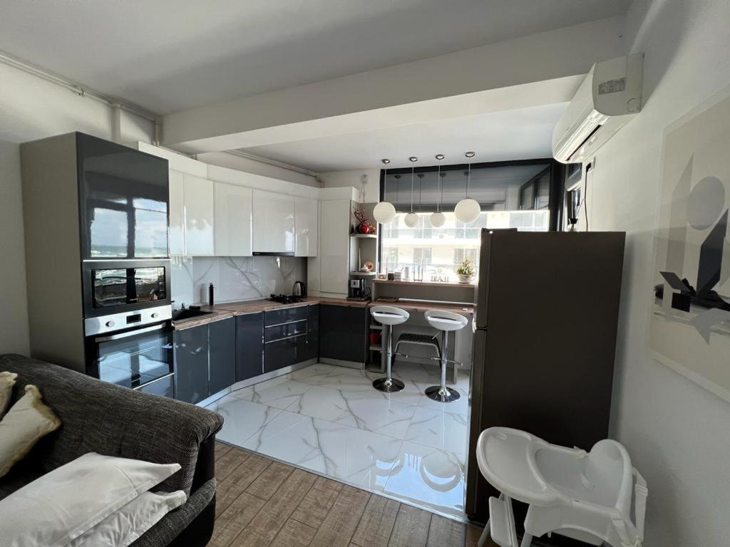 Lavand Eighteen 3 Navodari Exterior photo
